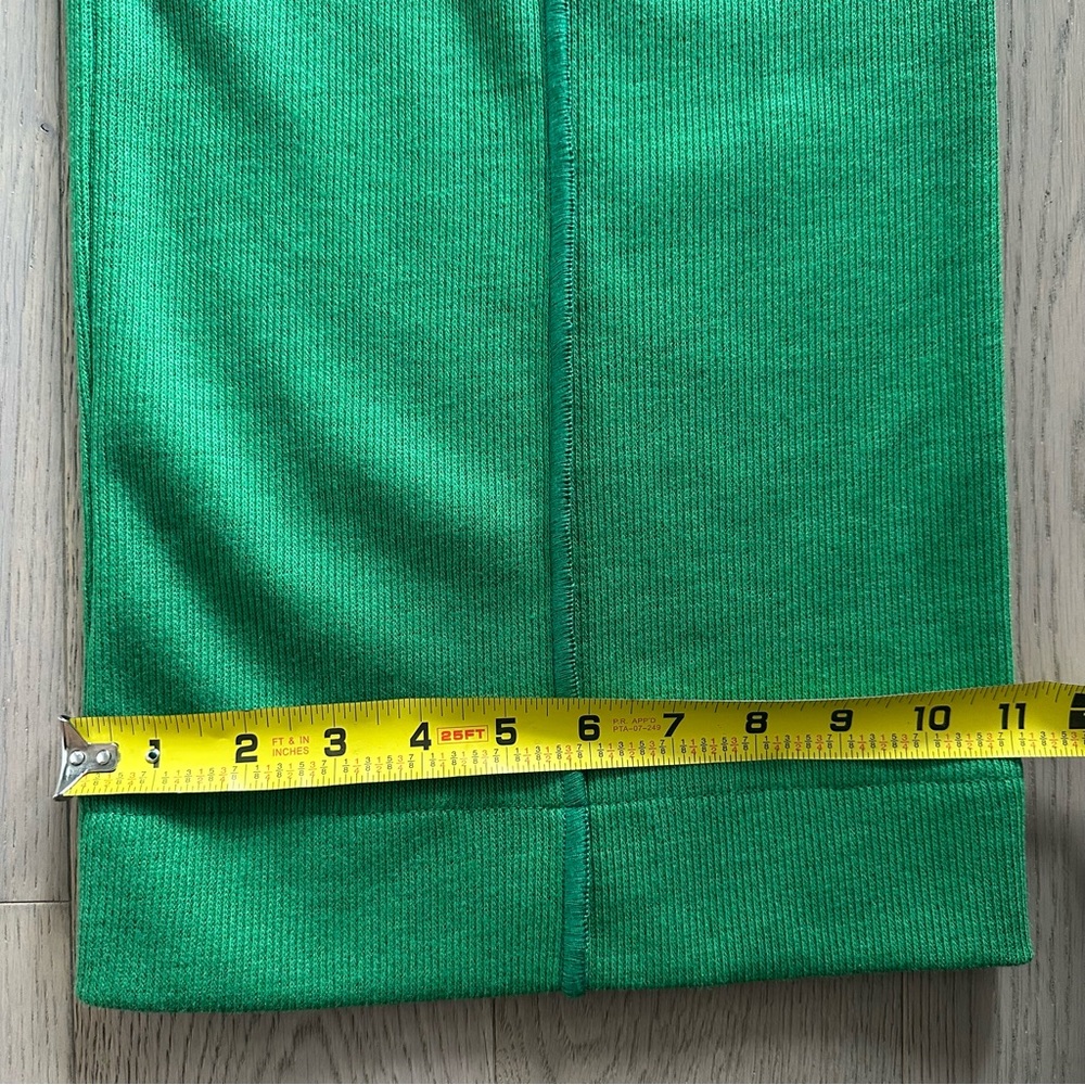 ✨Emerald Green Angora Blend Knit Set | Asymmetrical Top + Wide-Leg Pants Size M✨ - Picture 15 of 16